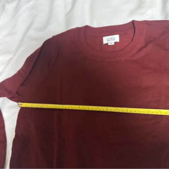 Croft & Barrow Burgundy Sweater with Blue Striped Hem - Picture 7 of 16